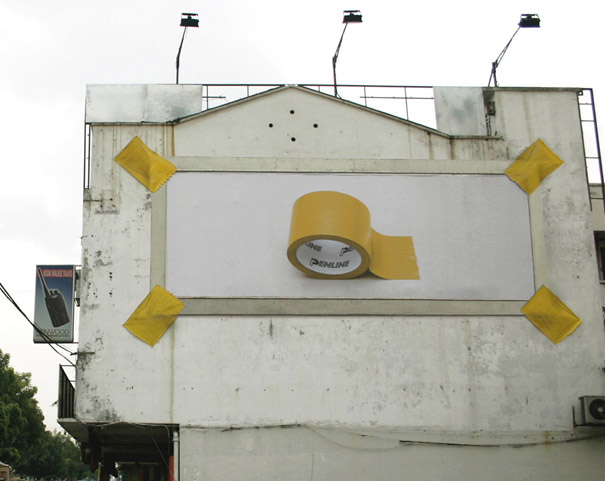3D billboard ve městě.