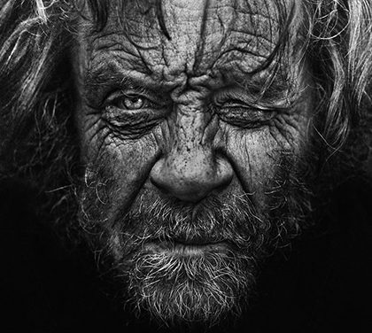 Neuvěřitelné portréty bezdomovců