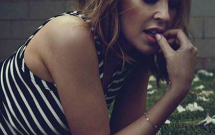 Kylie Minogue to v novém klipu k písni Sexercise pěkně rozjela!