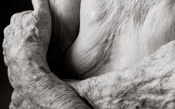 Jak vypadá tělo ve věku 100+? Podívejte se na neuvěřitelné fotografie!