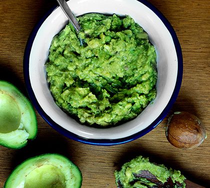 Avokádová pomazánka – Jednoduchá, chuťově dokonalá!