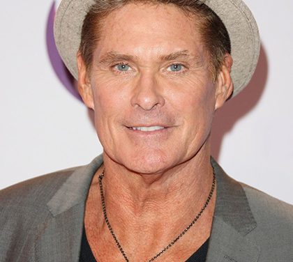 Voz si zadek ve stejném luxusu jako David Hasselhoff!