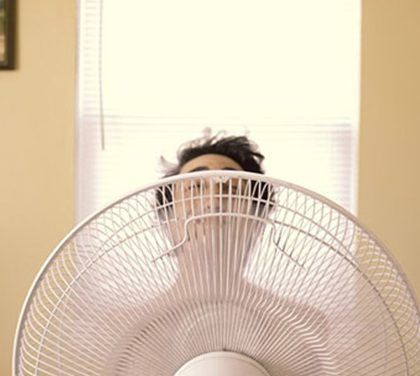 Jak přežít doma letní horka? Zde je několik tipů, které ochladí vaší domácnost i bez klimatizace!