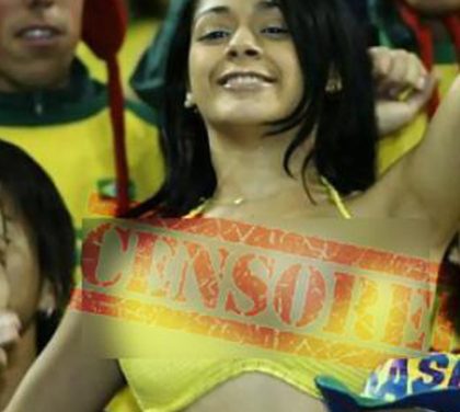 Slavná fanynka z MS ve fotbale 2014 – Ukázala téměř vše!