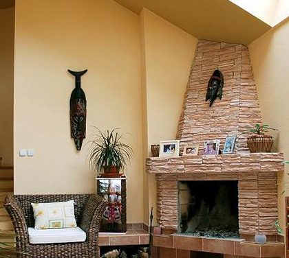 Novinky v moderním obkládání krbů