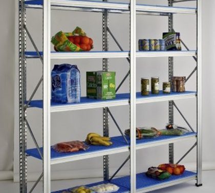 Regály do domácnosti zajistí pořádek a přehled v uskladněných věcech