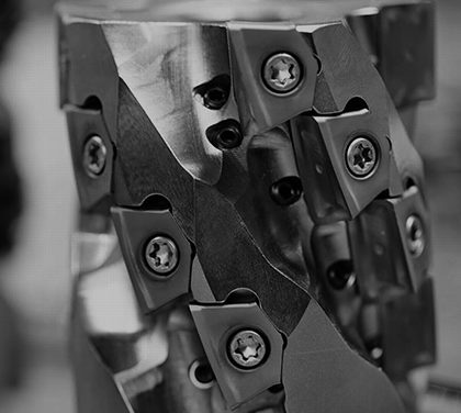 Buďte machry na obrábění kovů!