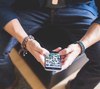 PlanetPůjčka.cz – online půjčka nejen pro muže