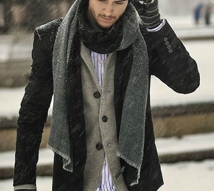 Jak nosit a kombinovat pánské rukavice?