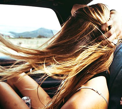 Jak ušetřit na povinném ručení a využít zbylé peníze třeba na cestování? Poradíme