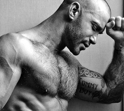 Máte pleš? Pro ženy jste atraktivnější, než si myslíte! Důvodem je přirozená dominance