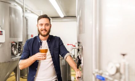 Homebrewingu propadly stovky Čechů. Chcete si také vařit pivo doma?