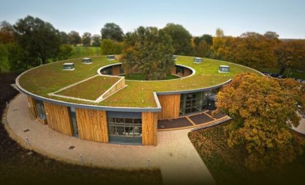 Ploché střechy se dostávají do popředí zájmu. Možnosti jejich využití jsou široké