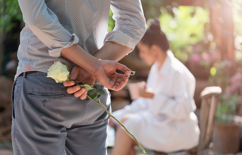 Jak vybrat vhodný zásnubní prsten pro partnerku?