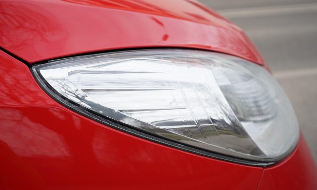 Co je důležité vědět před nákupem autolaku ve spreji?